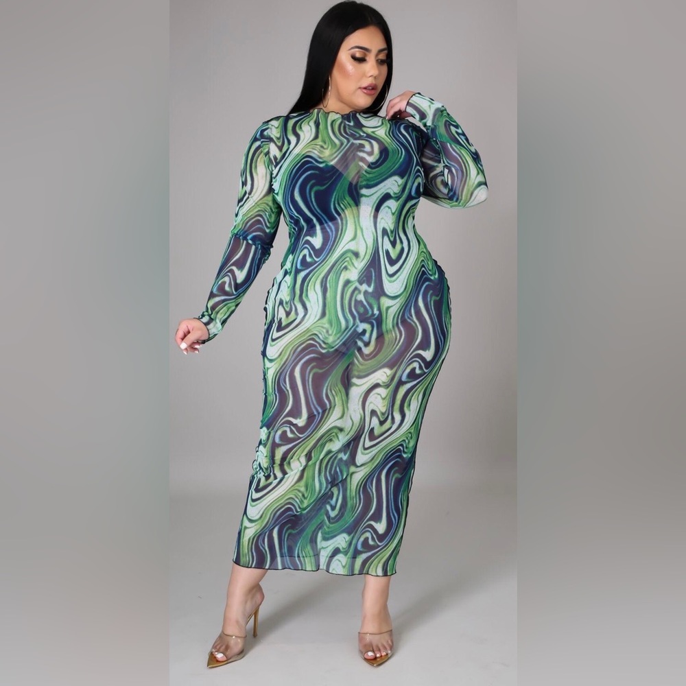 Green Sheer Swirl Maxi Dress -Size 2XL
